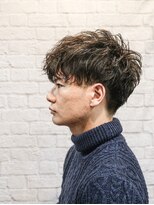 銀座マツナガ 新宿野村ビル店&nbsp;2ブロック6mm刈り上げメンズマッシュ、ビジネスパイラルパーマ