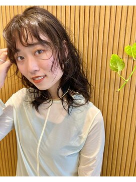 イイナヘアガレージ(117) 【117hairgarage】大人愛され_ニュアンスパーマヘア