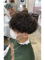 ルートバイドット 町田店(root by dot.)&nbsp;センターパート/ツイストスパイラル/スキンフェード[町田]