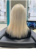 ホワイトブリーチヘアー