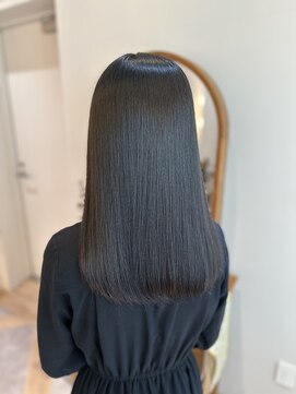 アンド ラ ブランシュ(&.La Blanche) セミディ/シアーカラー/セミロング/姫カット/魅力倍増カール