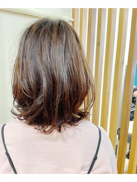 リアン(Lian) 【パーマ】外ハネボブのレイヤーパーマデザイン
