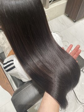 フォルテ ティアラ 横浜店(FORTE TIARA) 髪質改善 / 艶髪 /トーンダウン