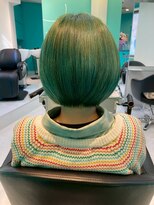 ユー イケブクロ(u Ikebukuro)&nbsp;グリーンカラー/オリーブ/ダブルカラー/ショートボブ