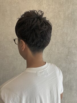 コス(COS) 【平塚/COS/松下】短髪/ツーブロック/刈り上げ