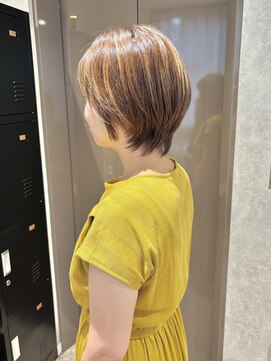 クエ(QUE) ショート/ショートウルフ/20代30代40代/横浜