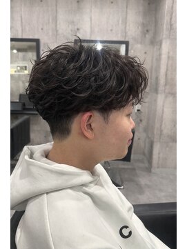 メンズアンダーバーホワイト 南海難波店(Men's _WHITE) フェザーパーマ