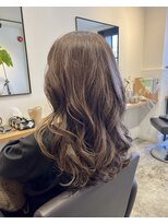ハル ヘアラボ(HARU hair labo)&nbsp;くせ毛活かし　ロング編　「ギャル感」から卒業