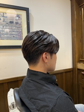 ヒロギンザバーバーショップ 神楽坂店(HIRO GINZA BARBER SHOP) センターパート