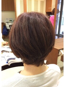 アクラ 上本町店(Acura.) 【hair's curare】大人スリムショート