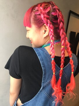 ジーナ(XENA) 編み込みアレンジ！