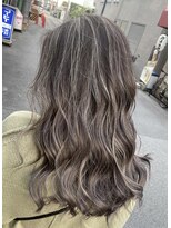 ピヨン 心斎橋(piLLon)&nbsp;3Dハイライトカラー☆プラチナグレージュ