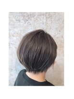 ピアニー(Peony) 大人ショート