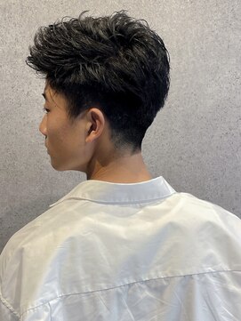 フジヤマバーバーショップ アジト(FUJIYAMA BARBER SHOP ajito) バーバースタイルニュアンスパーマ【田中モモ】b611