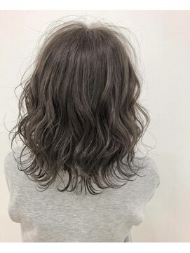 モアナバイヘッドライト 小田原店(Moana by HEADLIGHT) Moana#デジタルパーマ#アッシュベージュ#大人可愛い