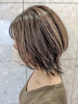 ヴィラ 川西店(Villa) 30代40代50代脱白髪染めグレイヘア白髪ぼかしハイライト