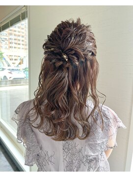 ミルヘアデザイン(mil hair design) ハーフアップ