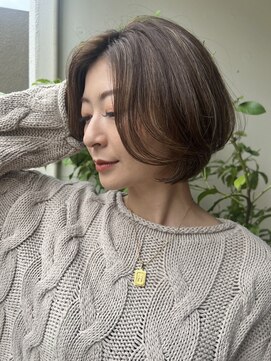 ロエ 平尾山荘(loe) 【脱白髪ぼかし】×大人ボブ