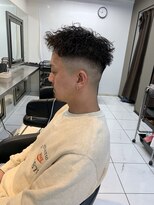 アイズ 海老名(AIZU)&nbsp;ジェットモヒカン　ツイストパーマ　ツイストスパイラルパーマ