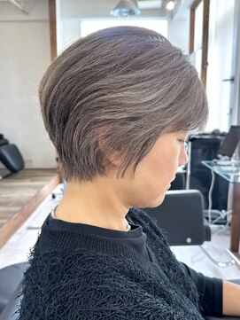 ハーツ(Heart's) 白髪ぼかし/ブリーチなしカラー/脱白髪染め/大人ショート