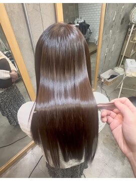 ララク(RARAQ) 美髪矯正/酸性ストレート/髪質改善TR/りんご幹細胞TR