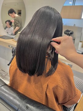 ノエル(NoeL) 大人の悩みを解決、髪質改善ストレート【田中郁矢】