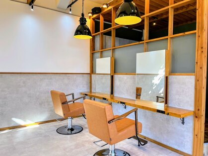 アグ ヘアー クラム 高知高須店(Agu hair kulam)の写真