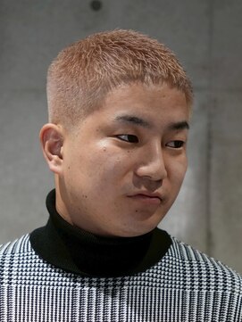 メッツ 原宿(METS) MEN'S/ハイトーン×バズカット×フェード/短髪/テーパーフェード