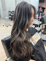 トゥイン 八王子(TWIN)&nbsp;ハイライトデザインカラーダークアッシュオリーブグレー八王子