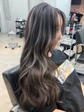 トゥイン 八王子(TWIN) ハイライトデザインカラーダークアッシュオリーブグレー八王子