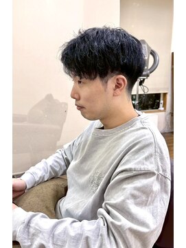 イタクラ 赤道店 (ITAKURA) メンズマッシュ／ツーブロック／メンズ刈り上げ／ツイスト