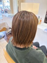 サンロード ヴィフ SUNROAD vif&nbsp;白髪ぼかしハイライト