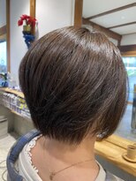 サトシオダクラ(SATOSHI ODAKURA)&nbsp;柔らかグレージュ×美フォルムまとまりカット
