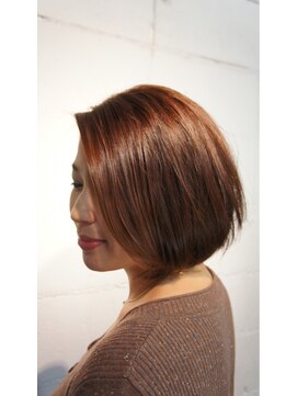 ソリッソ(sorriso) 艶ボブ。