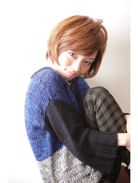 ジュエ (jouer) 小顔くびれショート/20代30代人気