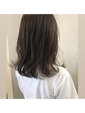 ミミ(mimi) くすみカラー