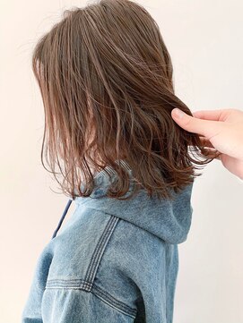 ヴェルダ 池袋店(verda) シルキーアッシュブラウン×伸ばしかけミディ