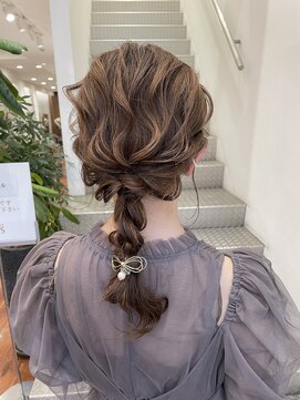 カッツ 元町店(CUT S) ふわふわ編みおろしヘア