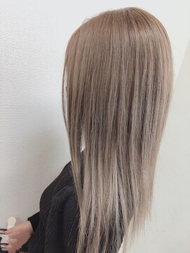 リ アムール(Re:AMOUR) ミルクティーアッシュ