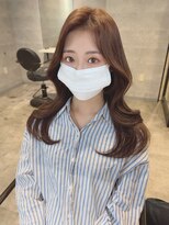 アンダーバーホワイト(_WHITE)&nbsp;大人可愛い20代30代40代小顔韓国風ヨシンモリ中華ヘア