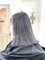 ホンネ(honne.)&nbsp;シャドールーツ×シルバーグレイ