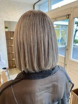 クオリア(Quaria)&nbsp;ハイトーンカラー◎王道シルバーグレージュ☆