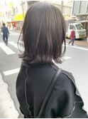 くびれヘア　レイヤーボブ　アッシュ　縮毛矯正