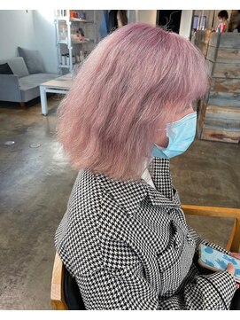 ニュート(Neut ) ホワイトピンクカラー/ケアブリーチ/ハイトーンカラー名古屋/