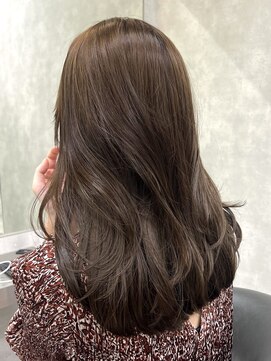 シティ(CITY) ベージュカラー　ブリーチなし　レイヤーカット