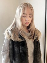 イルウィ(irwi)&nbsp;【miku/ブリーチ】ミルクティーベージュ/ブロンド/レイヤー