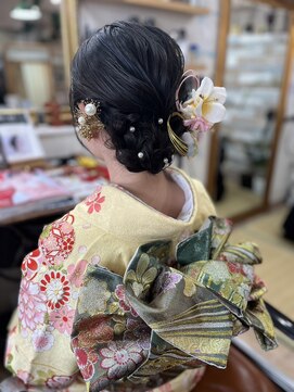 ハウオリ ヘアーワークス(Hauoli hair works) 振袖着付け&シニヨンアレンジ