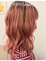 クロ ヘアー(CURRO HAIR)&nbsp;サーモンピンク【ブリーチ有】