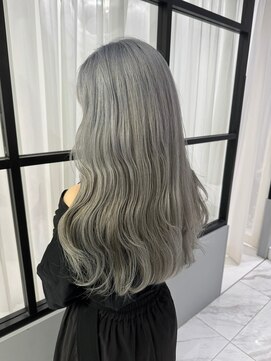 ヴァイス 新宿店(VAICE) シルバーカラー