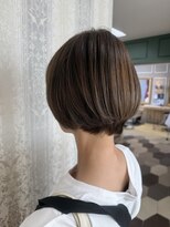 アクイール(ACCUEILLIR) グレージュハイライト